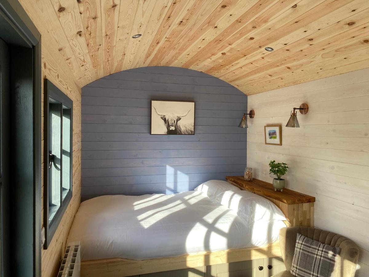 Oakies Farm Stays Llandovery Extérieur photo